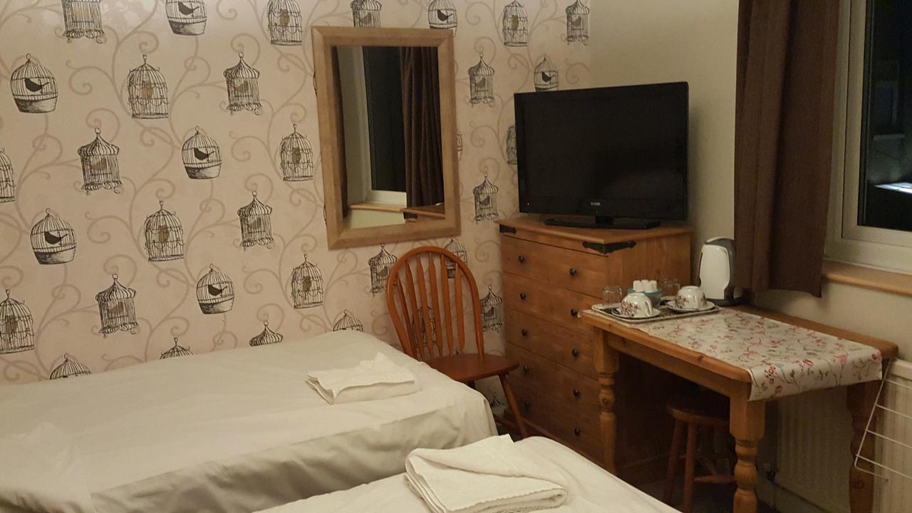 Maindee Guest House Barrow-in-Furness Eksteriør billede