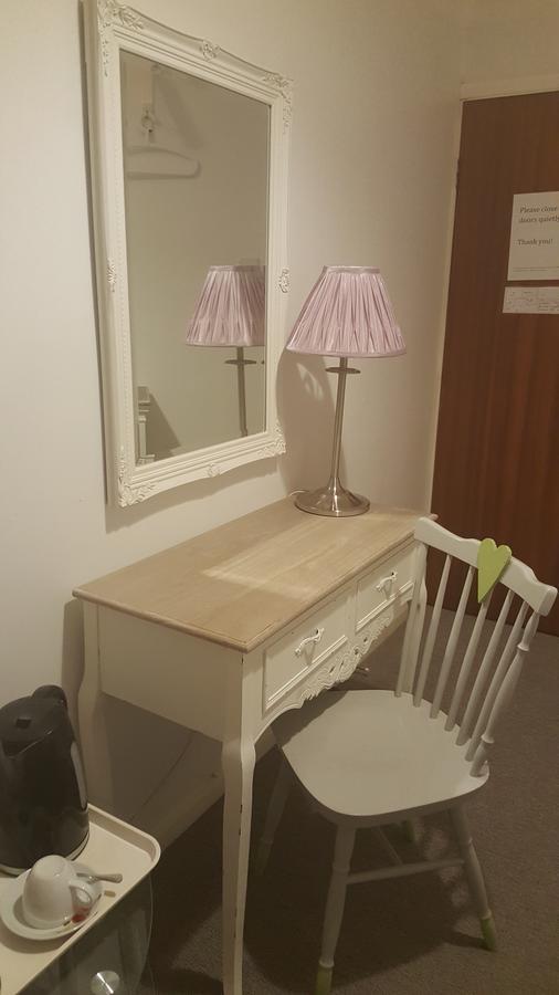 Maindee Guest House Barrow-in-Furness Eksteriør billede